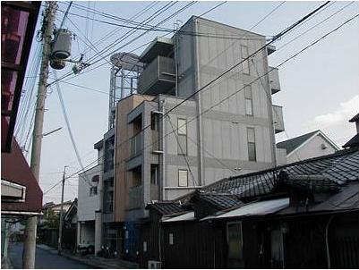 ドミノ石山