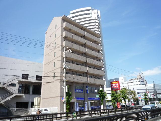 イーカムコート