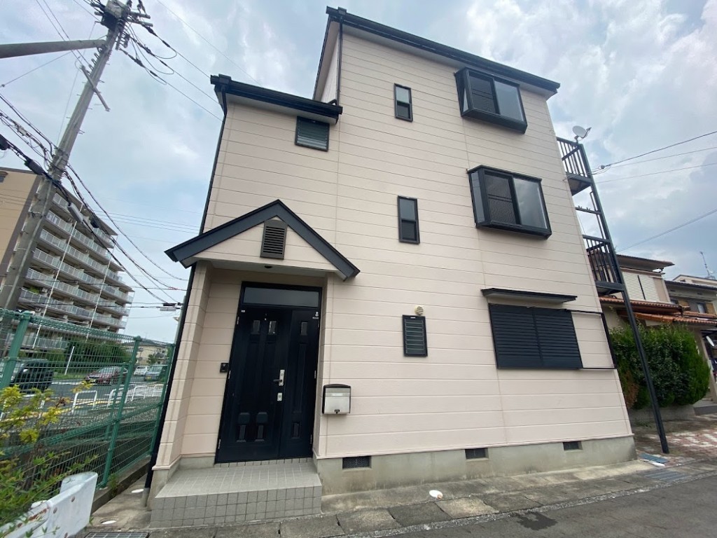 草津町貸家　B棟
