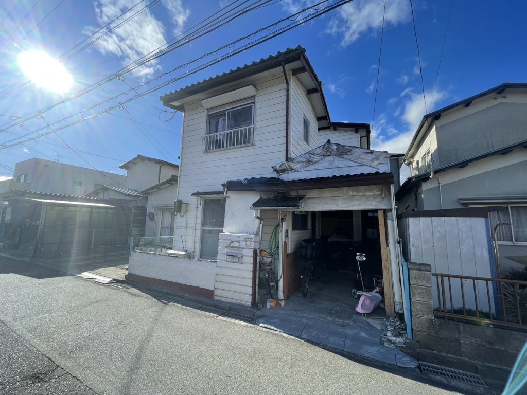 市辺町貸家