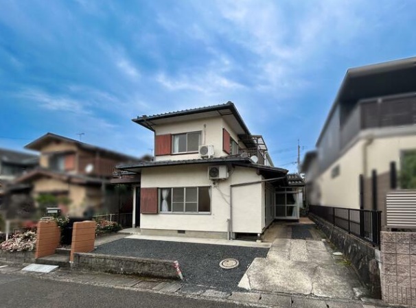 一里山三丁目貸家