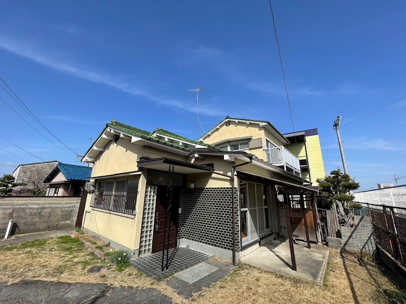 栗東市小柿8丁目貸家