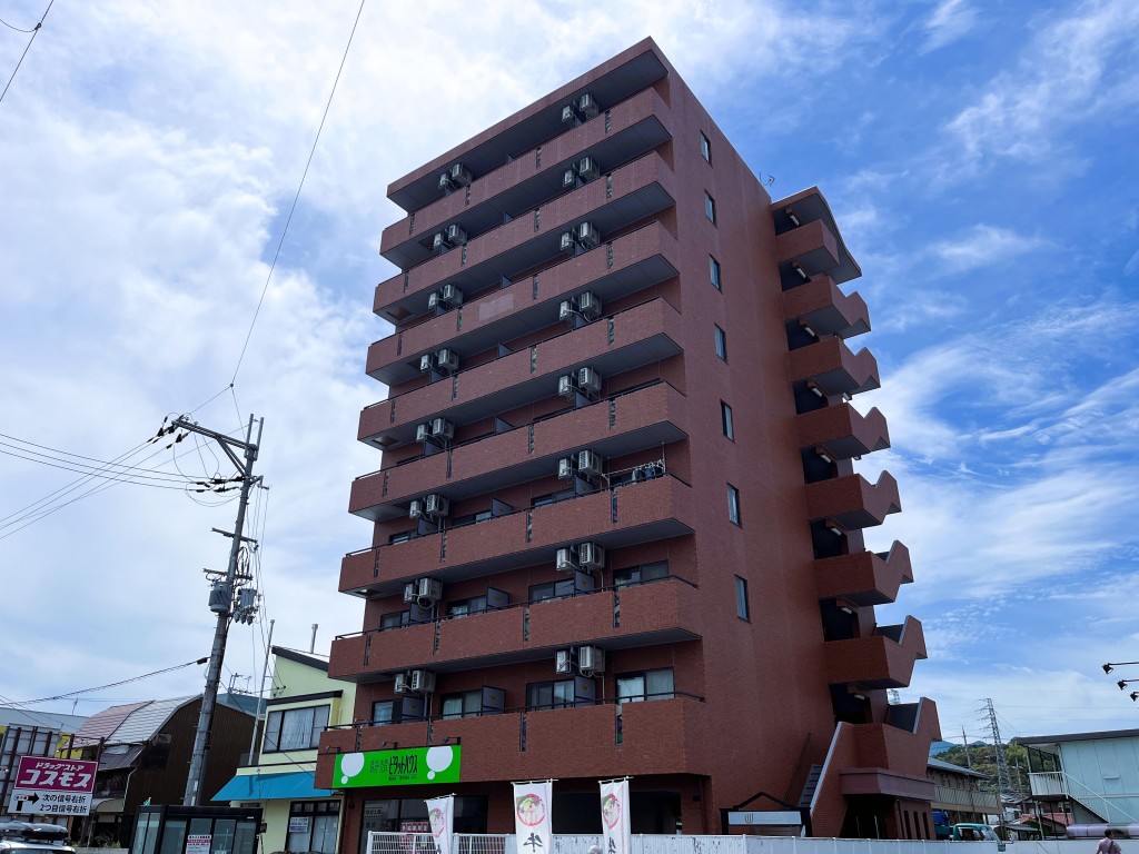 UniversⅡ　テナント