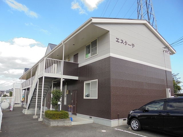 エスターテ