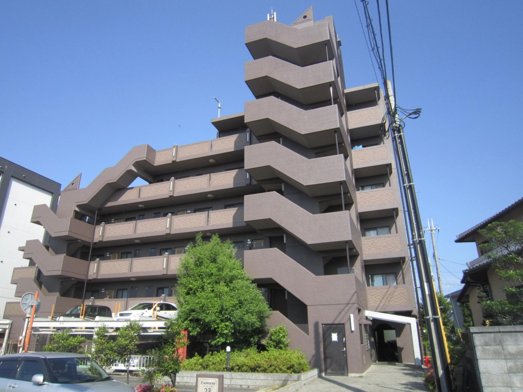 ルミエール23